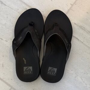 Reef Men's Dark Flip-Flops